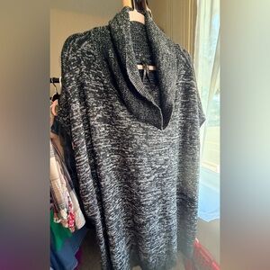 🧣Melissa McCarthy Seven7 Charcoal Cowl Neck Sweater